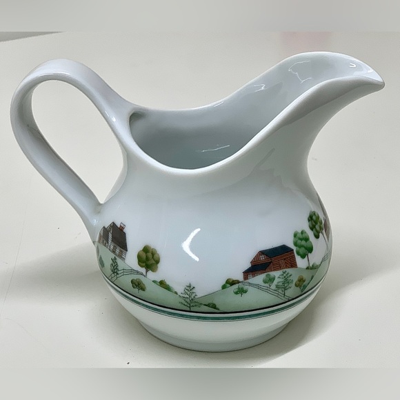 Rare Vintage Discontinued Antique 1978 ESTEE LAUDER PORCELAIN Pitcher - Picture 5 of 16